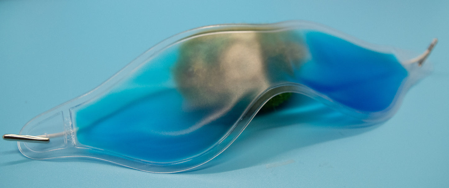 Cooling eye gel mask - wholistic beauty