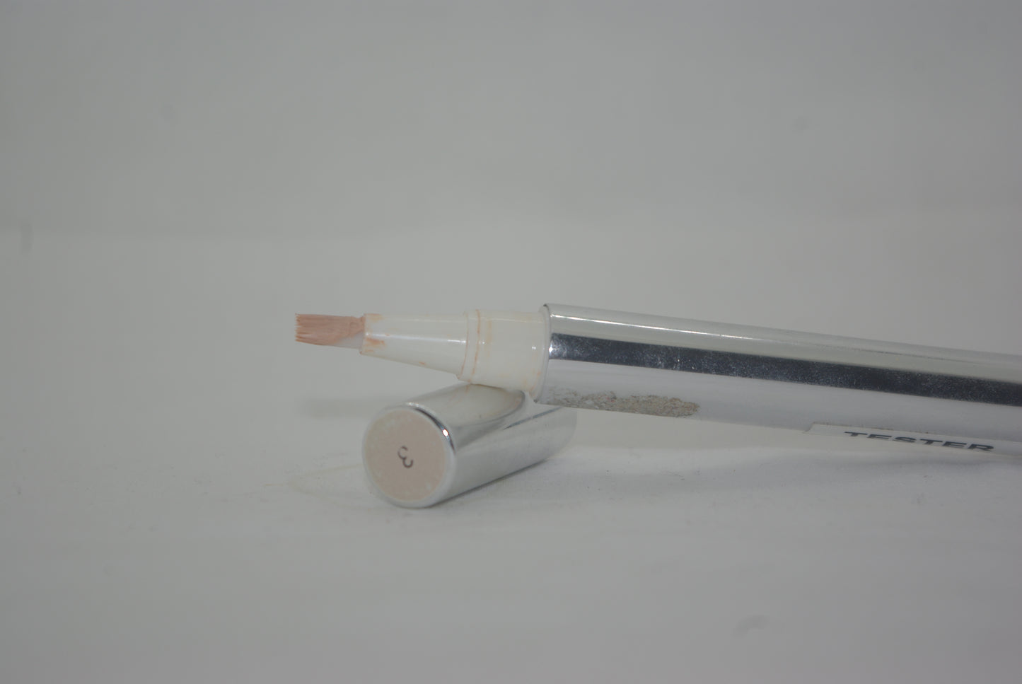 Anti-Aging Mineral Mystique-Hydrating Concealer
